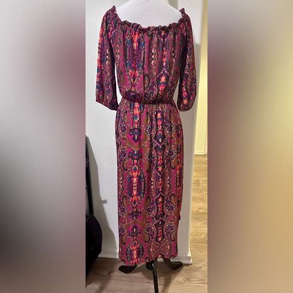 Everly Multicolor Off Shoulder Elastic Waist Bohemian Mid length Dress Size S - Picture 5 of 7
